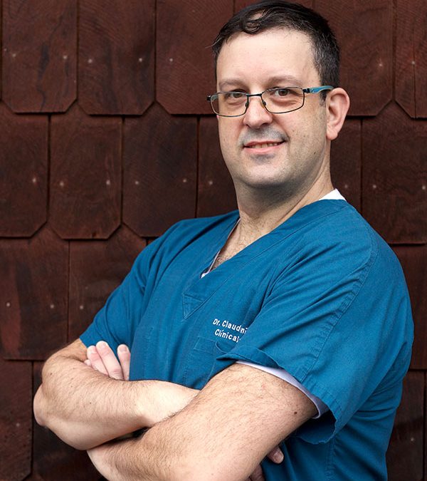 Dr. Claudio Menis